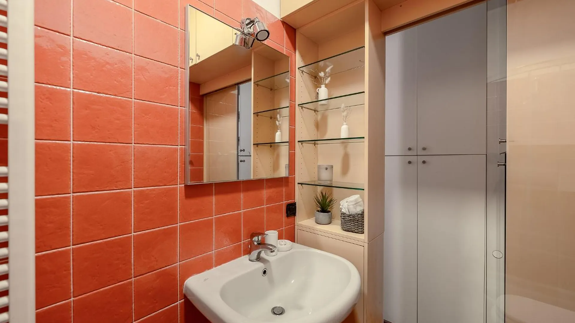 Kibilu - Via Dell'Unione - City Centre - Duomo Milan Apartment